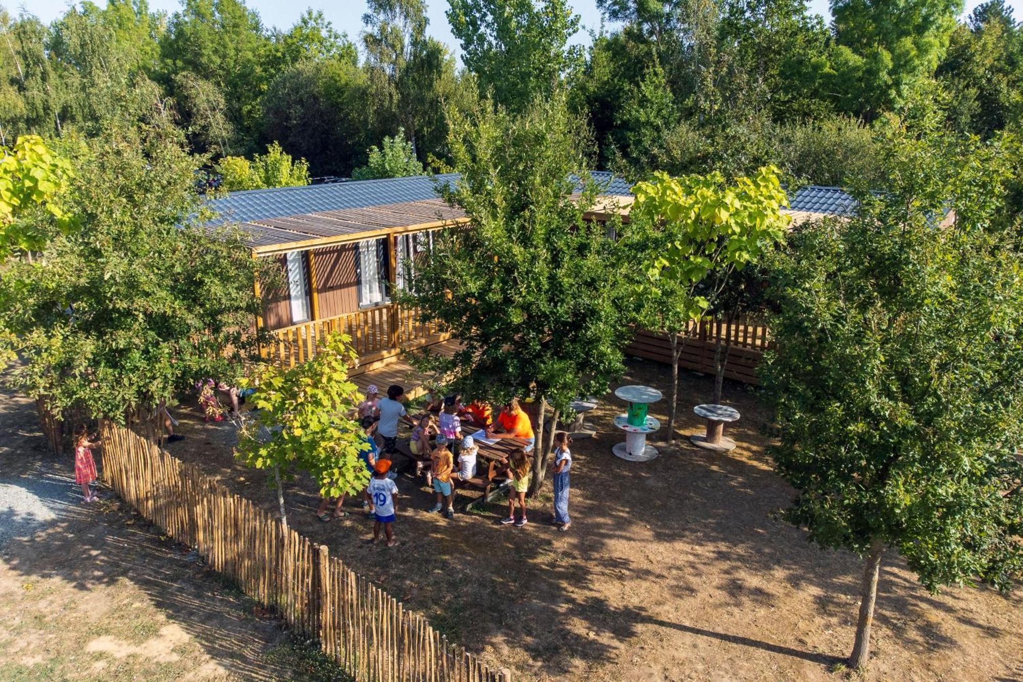 Aubigny-les Clouzeaux Campingplatz *